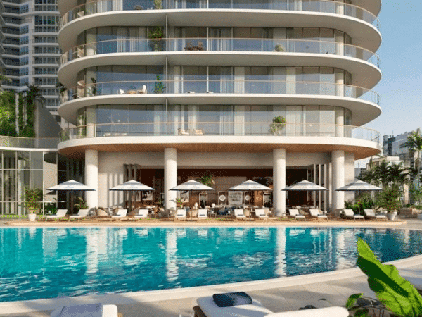 18-Cipriani-Residences-Miami-Pool-and-Amenities